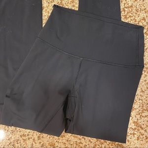 Lululemon Wunder Under High Rise 25” size 2 Black